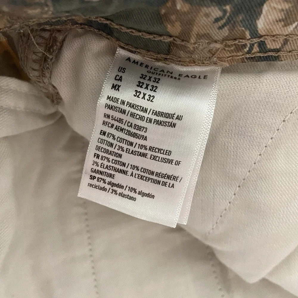 American Eagle Pants Mens 32x28 Camo Cargo Pockets Flex Outdoor Workwear NWT
